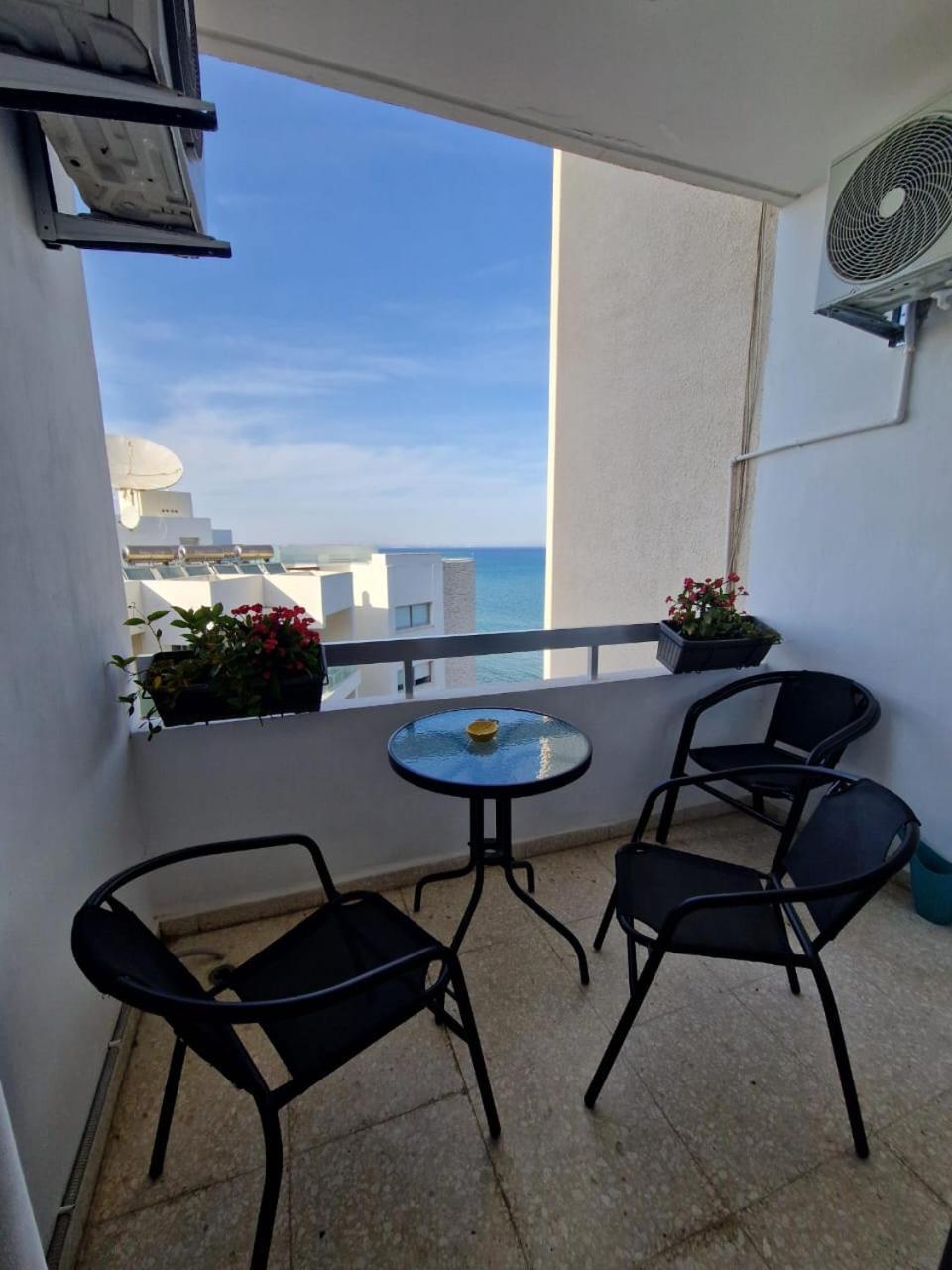 Serenity By The Sea Larnaca Exterior foto